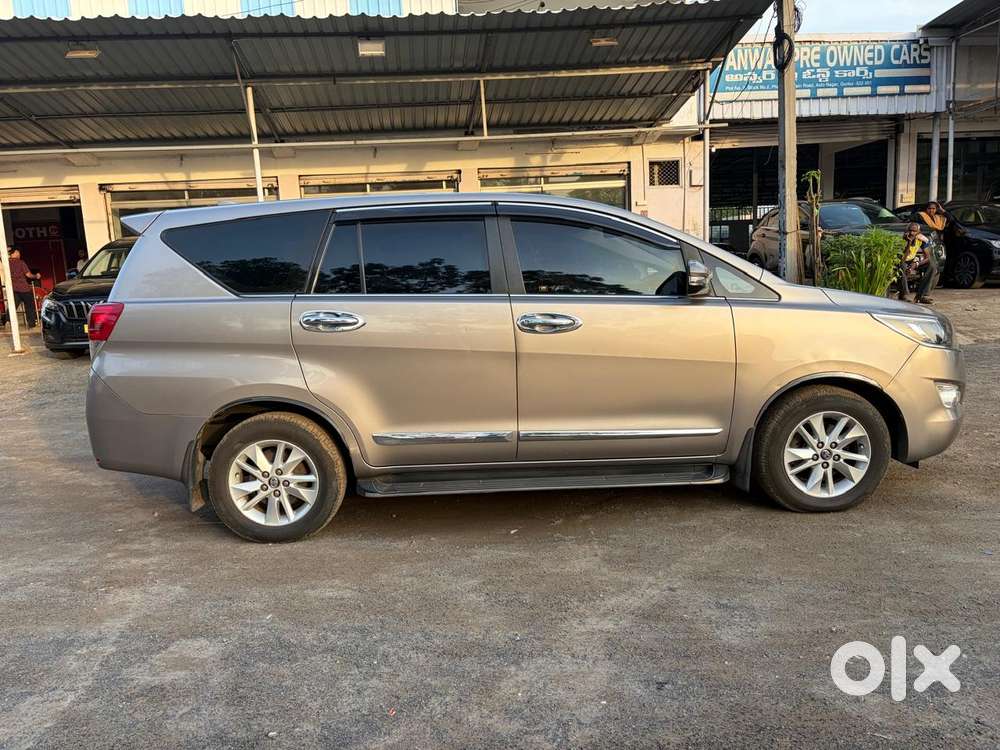 Toyota Innova Crysta 2.4 V, 2019, Diesel