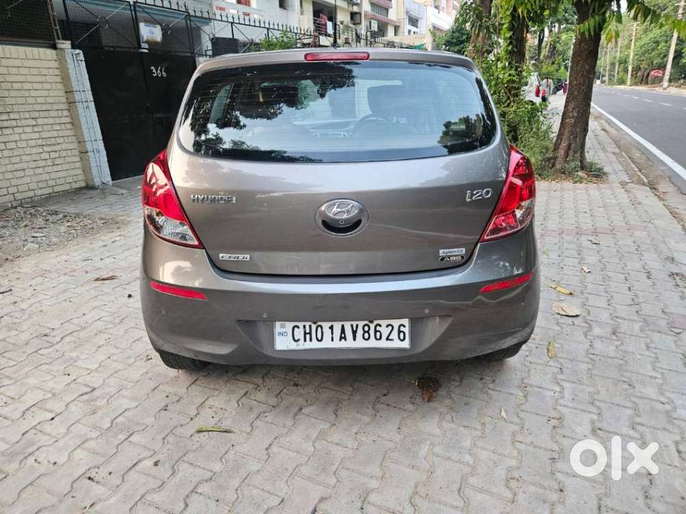 Hyundai I20 Sportz 1.4 Crdi 6 Speed Bs-iv, 2013, Diesel