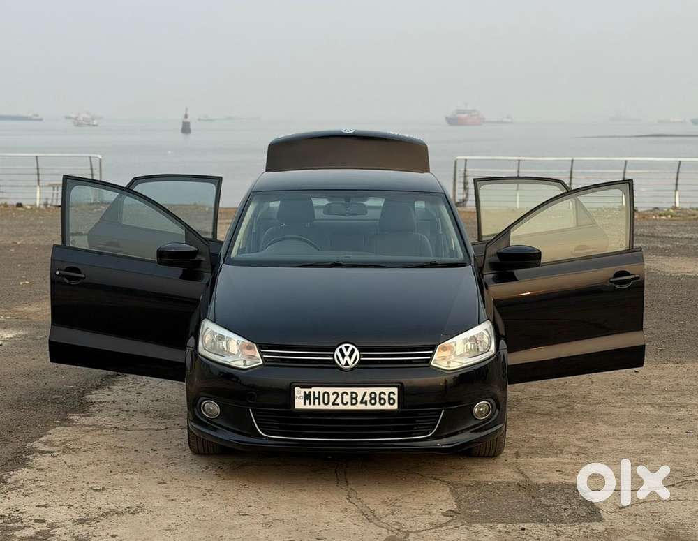 Volkswagen Vento 2010-2013 Petrol Highline, 2011, Petrol