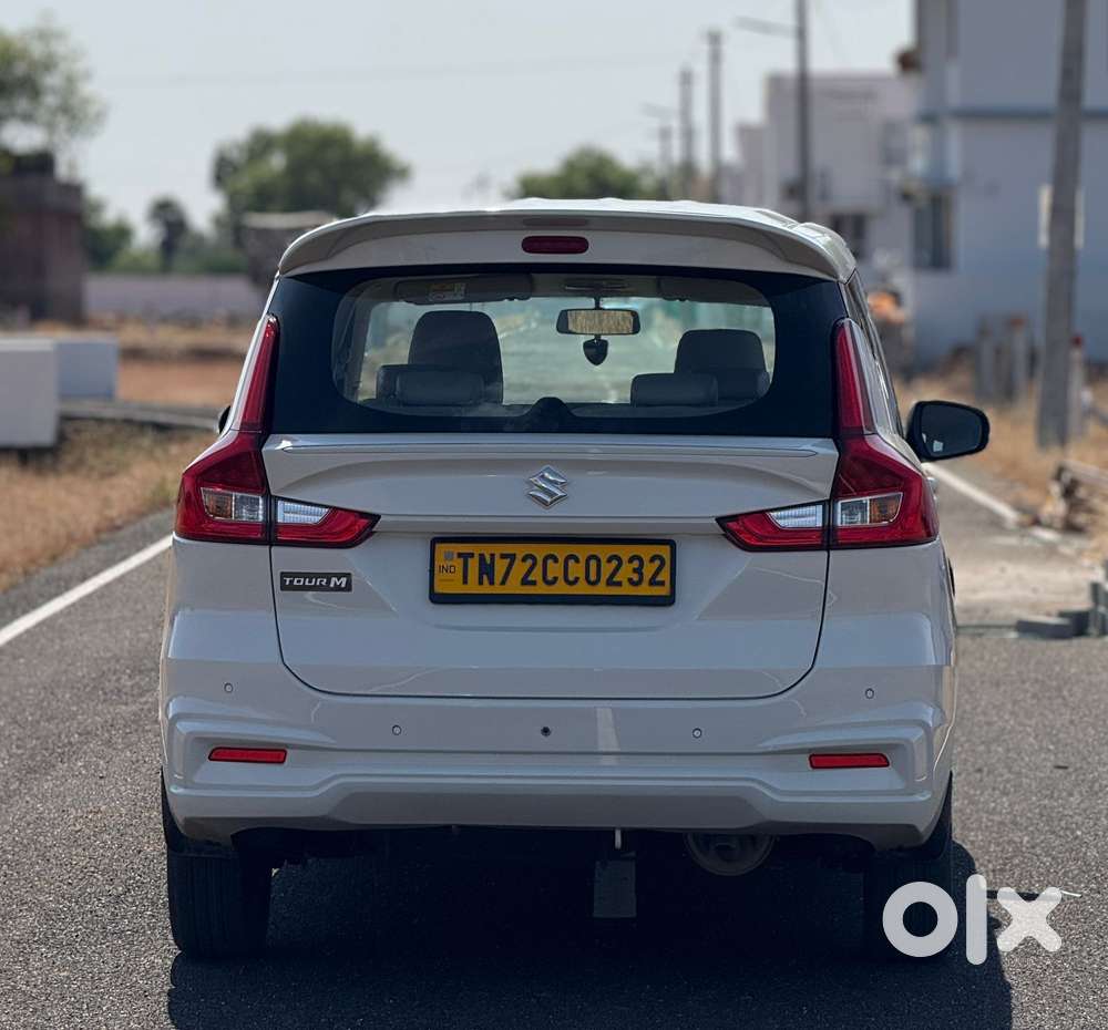 Maruti Suzuki Ertiga, 2023, Petrol