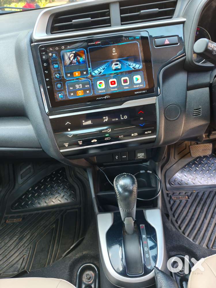 Honda Jazz V Automatic, 2017, Petrol
