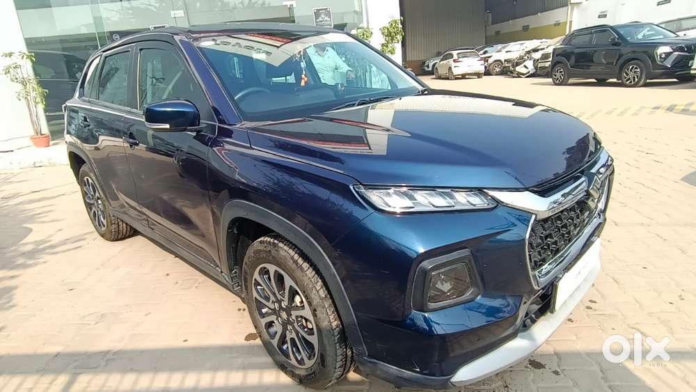 Maruti Suzuki Grand Vitara 1.5 Zeta Plus Dual Tone Intelligent Hybri..