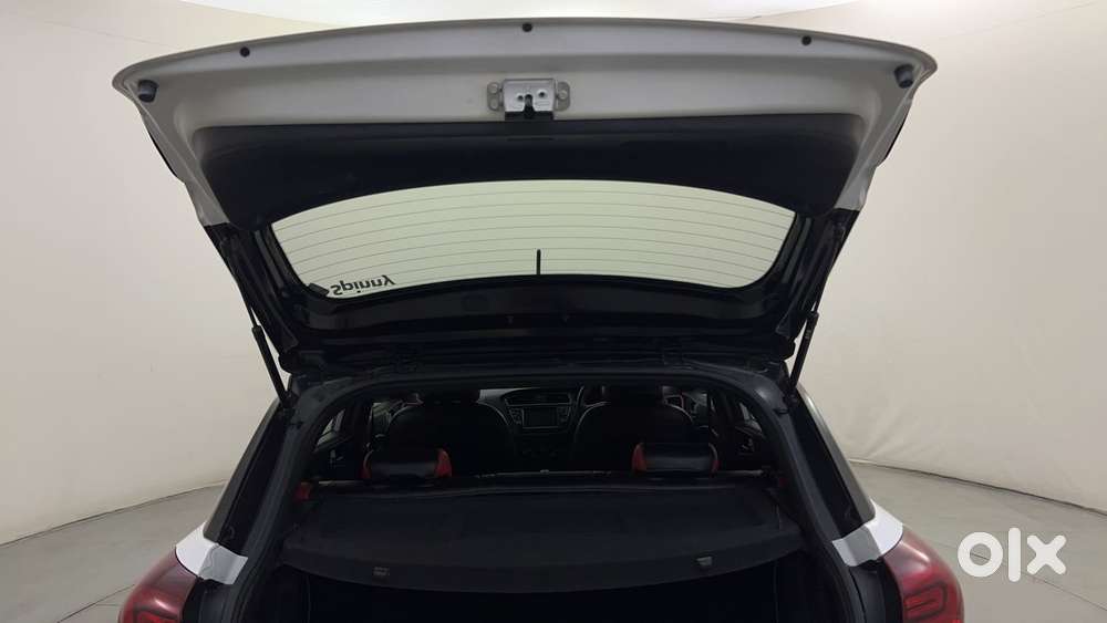 Hyundai Elite I20 Sportz Plus Dual Tone, 2020, Petrol