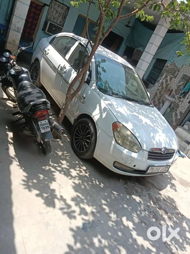 Hyundai Verna 2010 Diesel 99500 Km Driven