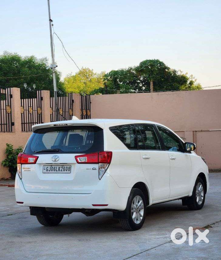 Toyota Innova Crysta 2.4 G Mt, 2018, Diesel