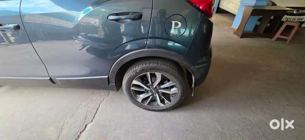 Xuv 300 Top End