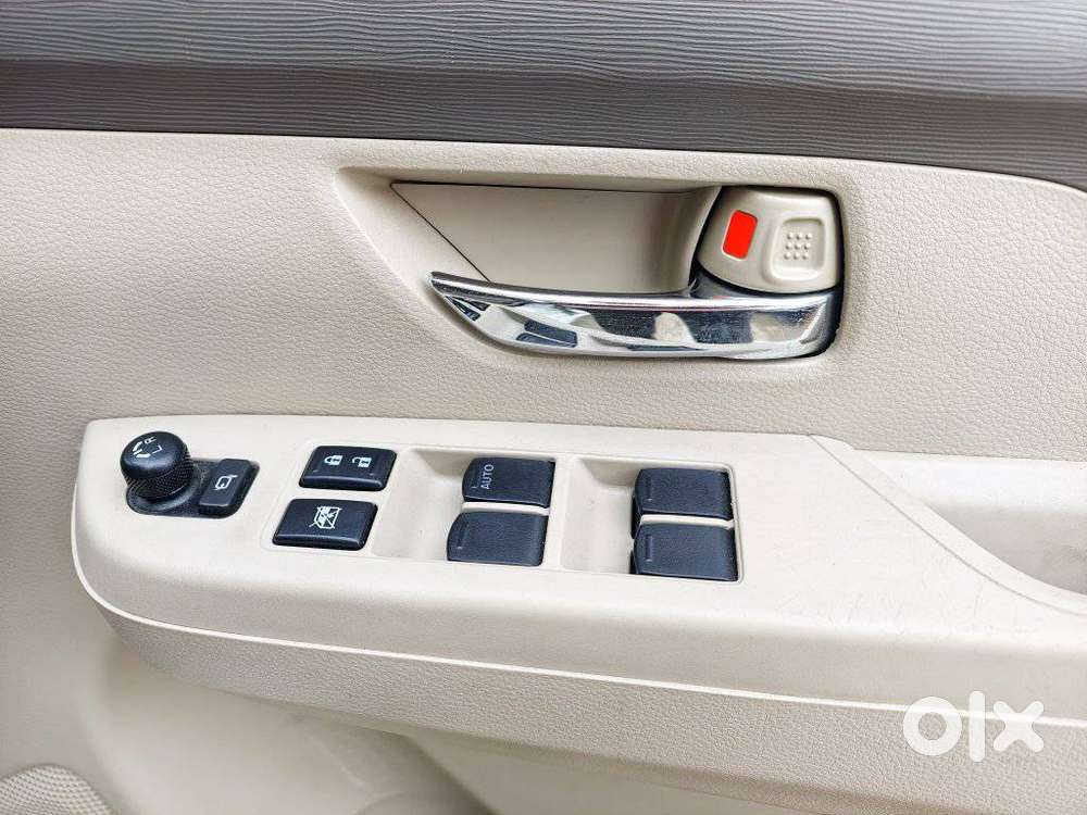 Maruti Suzuki Ertiga 1.5 Vxi, 2024, Petrol