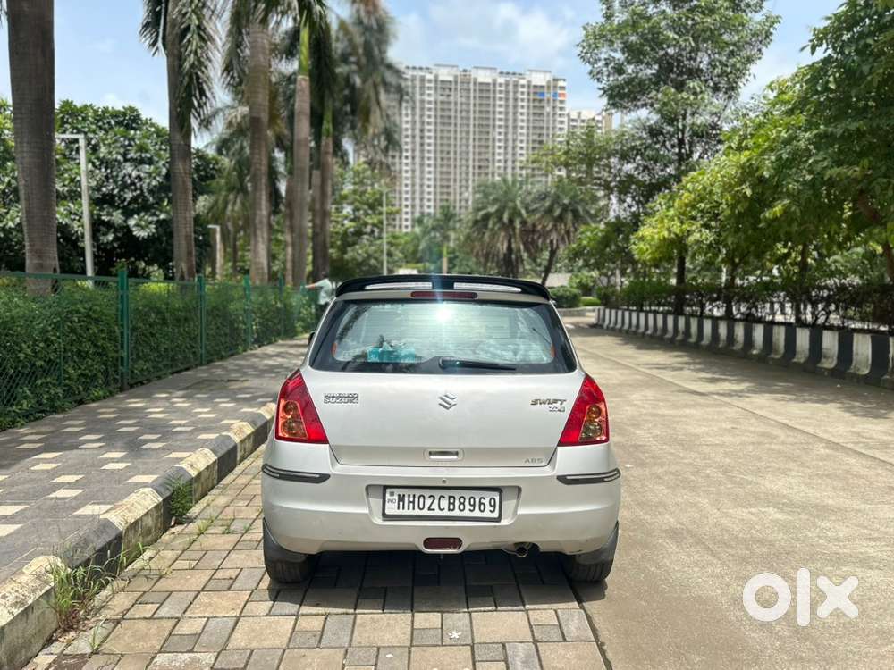 Maruti Swift Petrol 2011