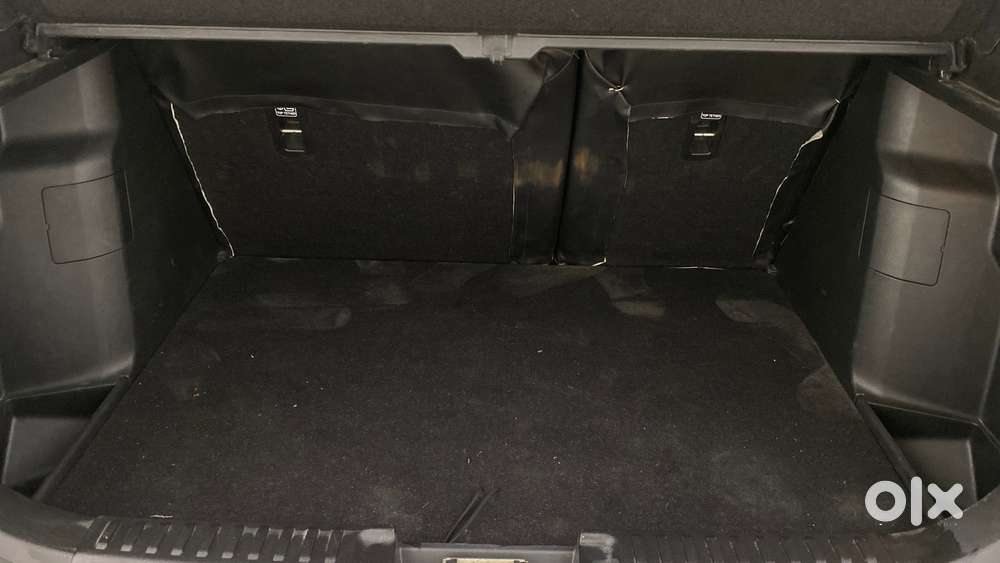 Maruti Suzuki Vitara Brezza 1.5 Zxi Plus At, 2021, Petrol