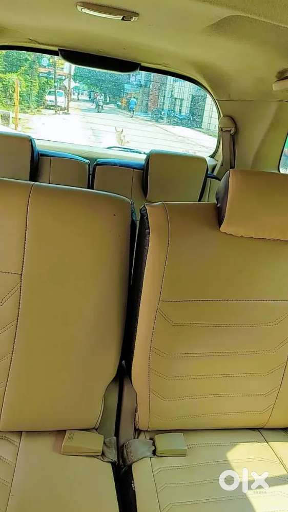 Toyota Innova Hycross 2009