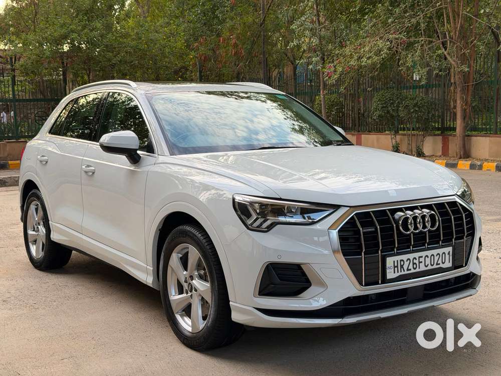 Audi Q3 40 Tfsi Premium Plus, 2023, Petrol