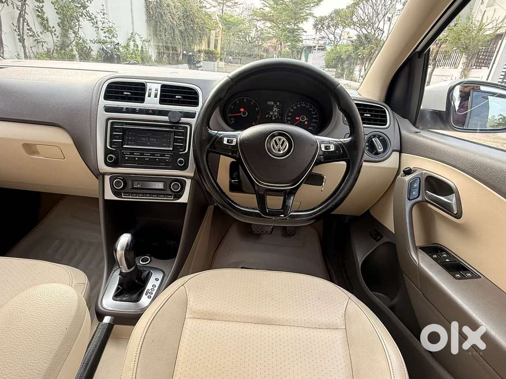 Volkswagen Vento 1.2l Tsi Highline Plus At Petrol, 2014, Petrol