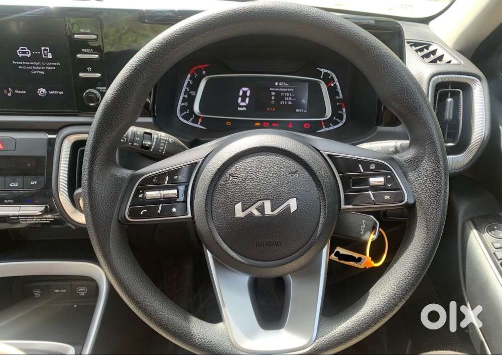 Kia Sonet Htk(o)  , Model-- Single Owner, Low Km Driven,fully Serviced