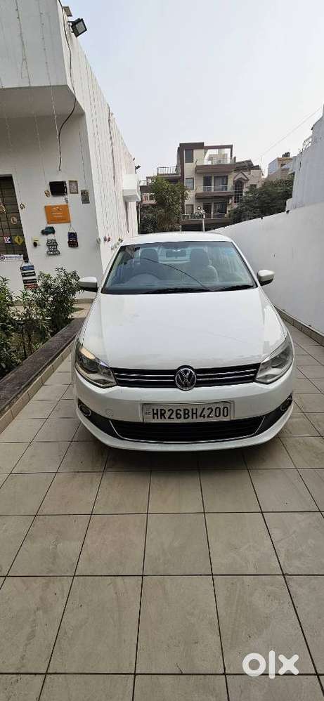 Volkswagen Vento 1.5 Highline Plus At 16 Alloy, 2011, Petrol