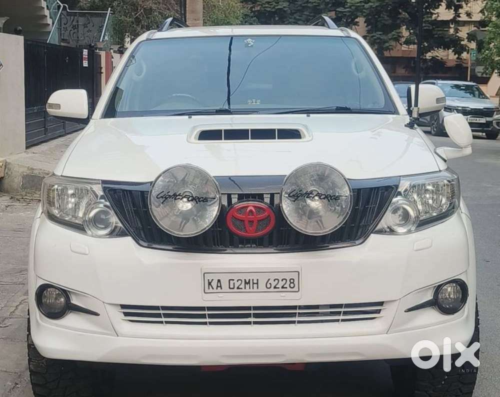 Toyota Fortuner 3.0 4x4 Manual, 2013, Diesel