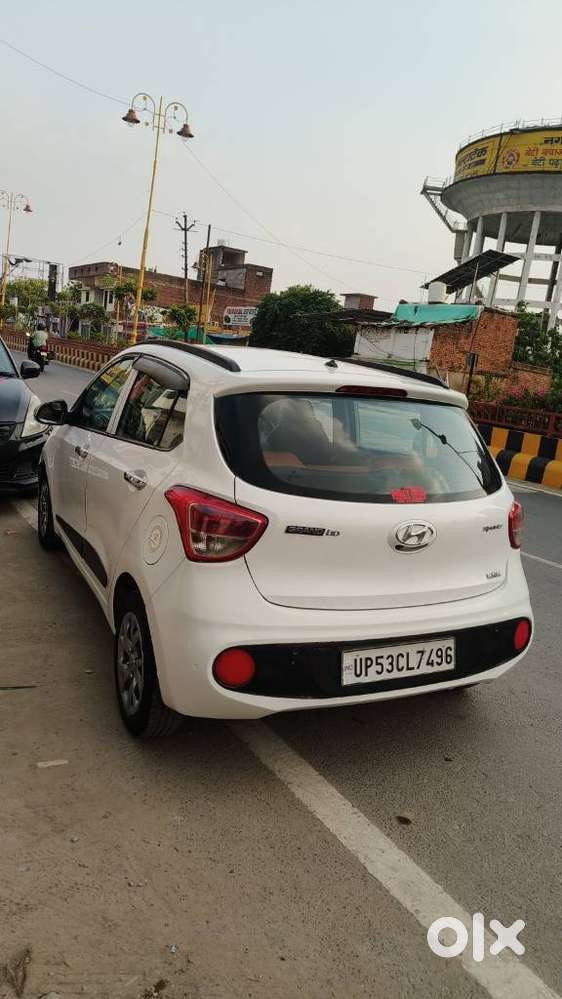 Hyundai Grand I10 Sportz Celebration Edition, 2017, Petrol