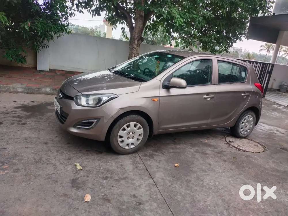 Hyundai I20 2013 , Very Well Condition, Just 67 Thousand Km Runned.