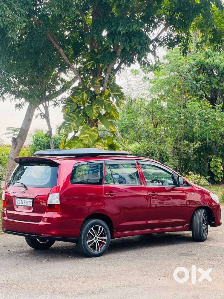 Toyota Innova 2012-2013 2.5 E Diesel Ms 7-seater, 2013, Diesel