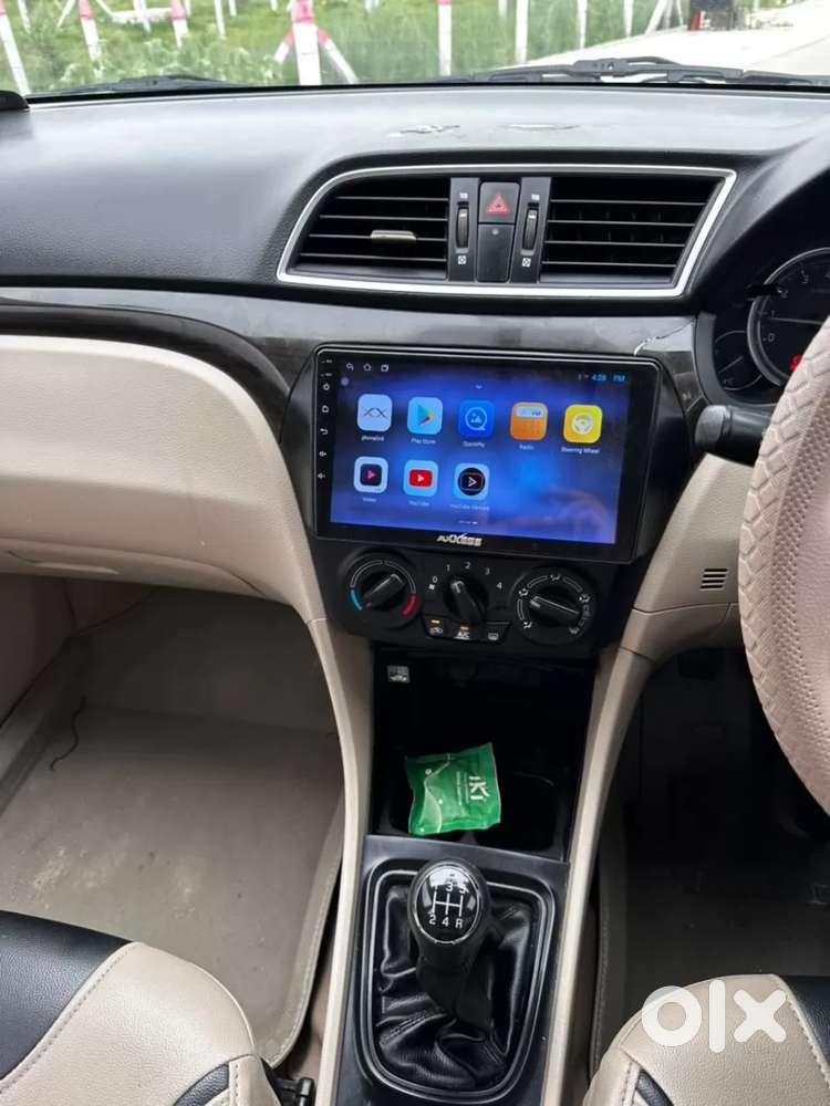 Maruti Suzuki Ciaz Vxi, 2015, Petrol