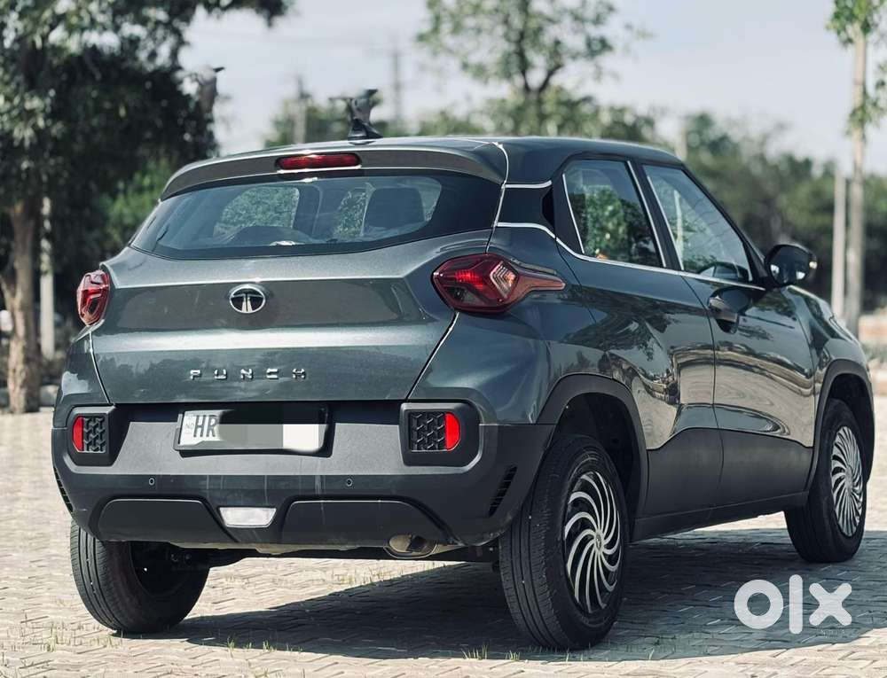 Tata Punch Pure, 2025, Petrol