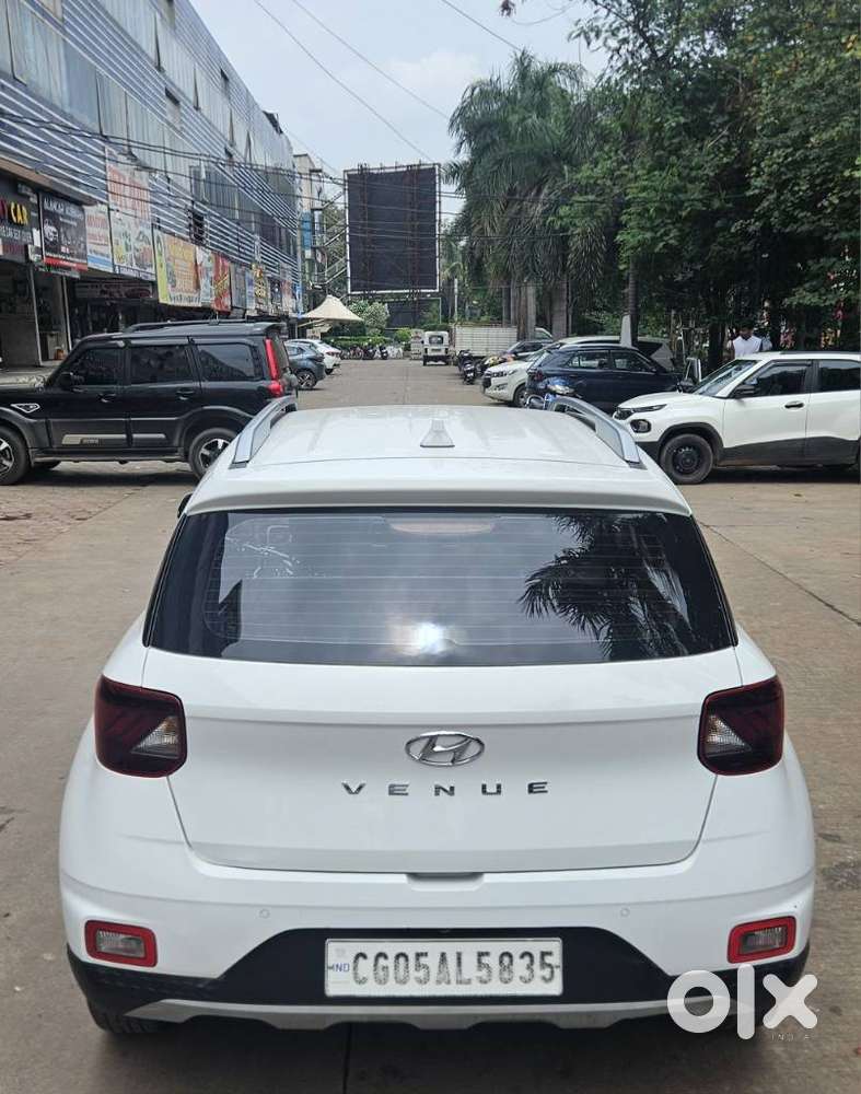 Hyundai Venue S Plus Mt 1.2 Kappa, 2021, Petrol