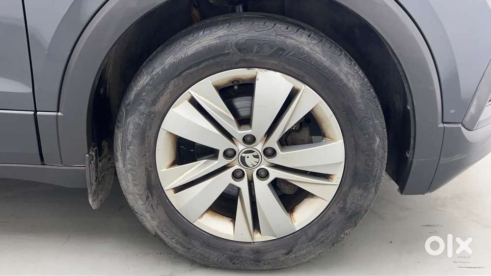 Skoda Kushaq 1.0 Tsi Ambition At, 2022, Petrol
