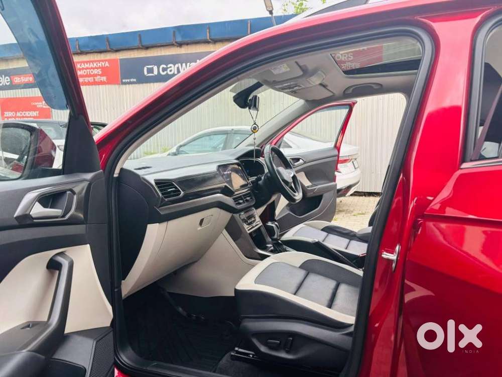 Volkswagen Taigun Topline 1.0 Tsi At (electric Seats), 2024, Petrol