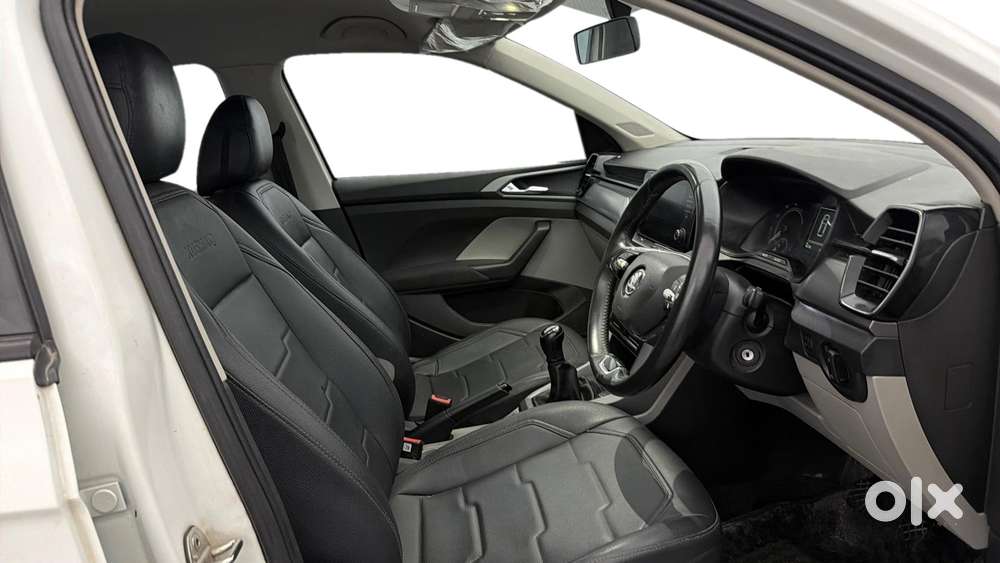 Skoda Kushaq 1.0 Ambition Classic Tsi At, 2023, Petrol