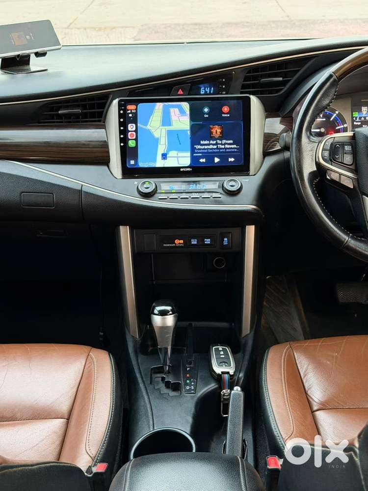 Toyota Innova Crysta 2.8 Zx At, 2016, Diesel