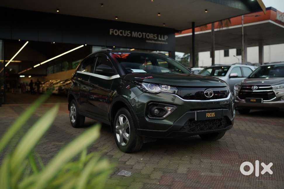Tata Nexon 1.5 Revotorq Xm (s), 2021, Petrol