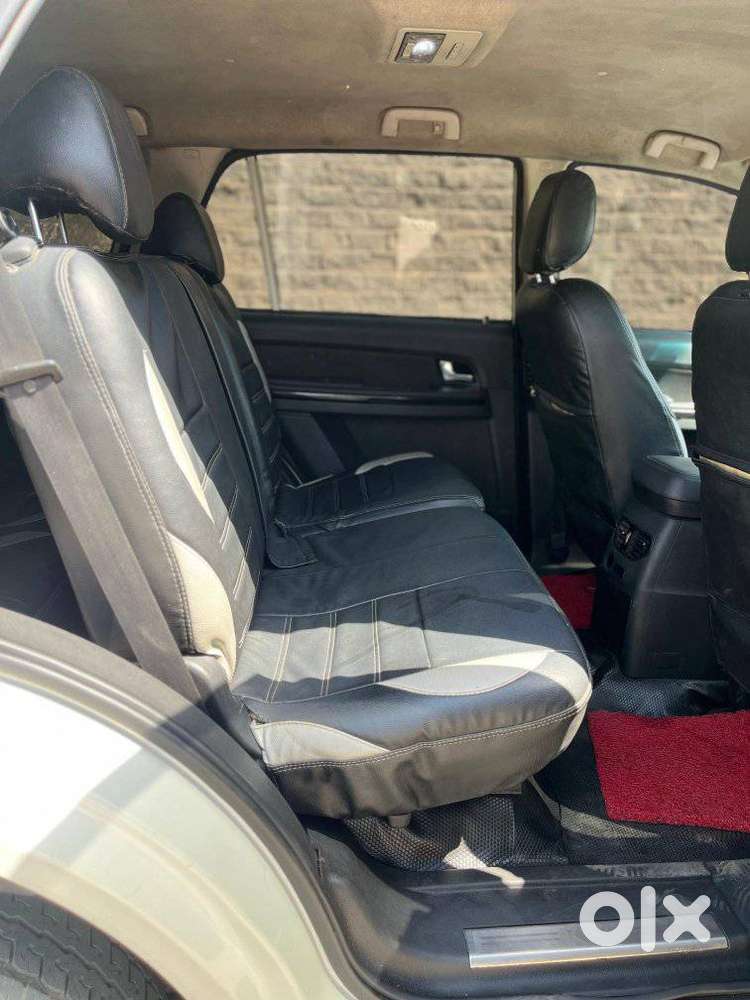 Tata Hexa 2.2 Xe 4x2 7 Str, 2018, Diesel