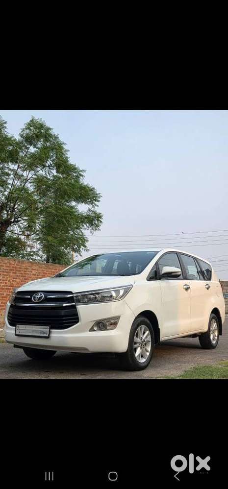 Toyota Innova Crysta 2.8 Gx At, 2017, Diesel