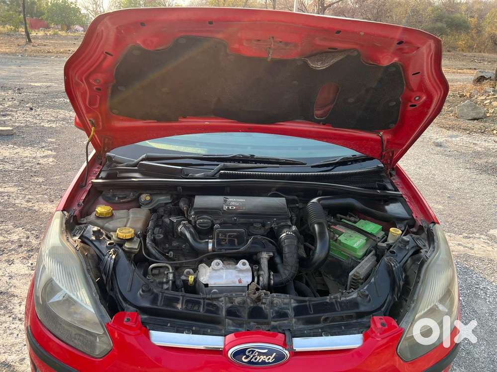 Ford Figo 2010-2012 Diesel Zxi, 2011, Diesel