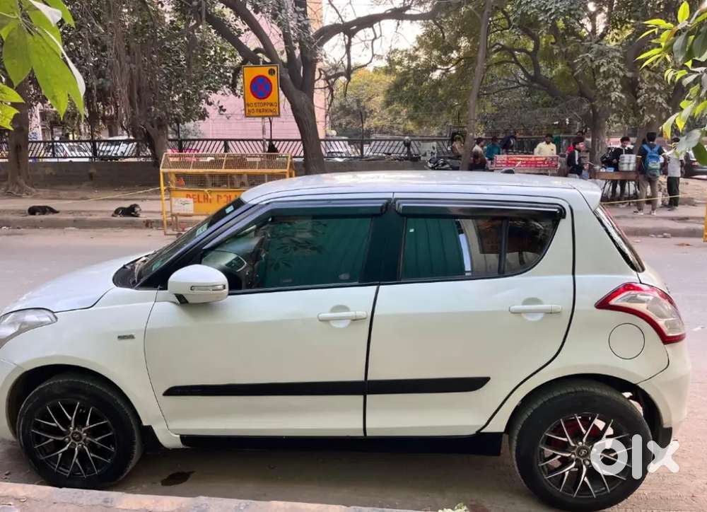 Maruti Suzuki Swift 2016 Diesel 100000 Km Driven