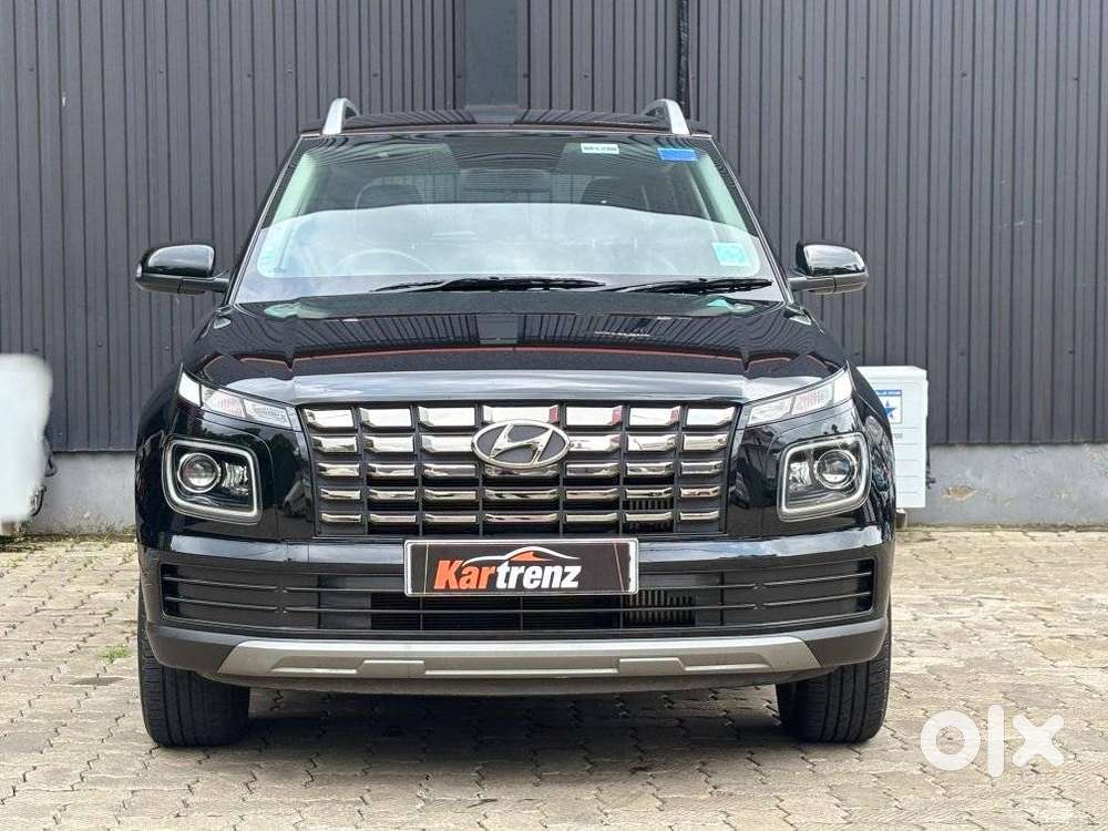 Hyundai Venue 1.0 S (o) Turbo Dct, 2024, Petrol