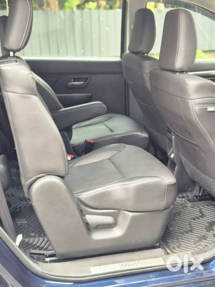 Maruti Suzuki Xl6 1.5 Alpha Plus At, 2023, Petrol