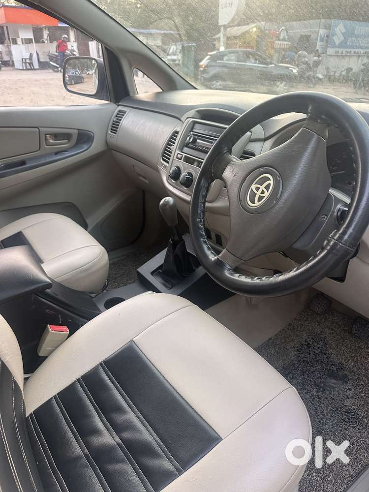 Toyota Innova 2.5 G (diesel) 7 Seater, 2014, Diesel