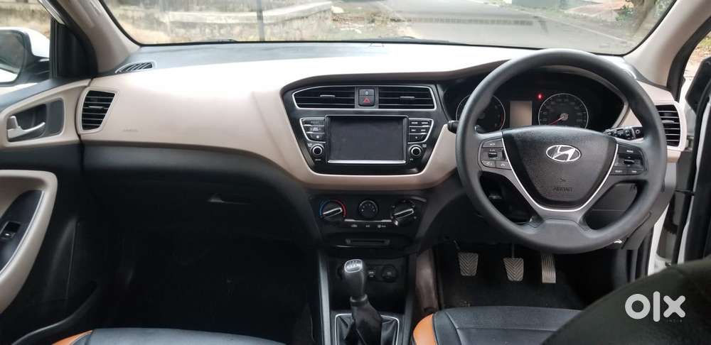 Hyundai I20 Sportz Plus, 2019, Petrol