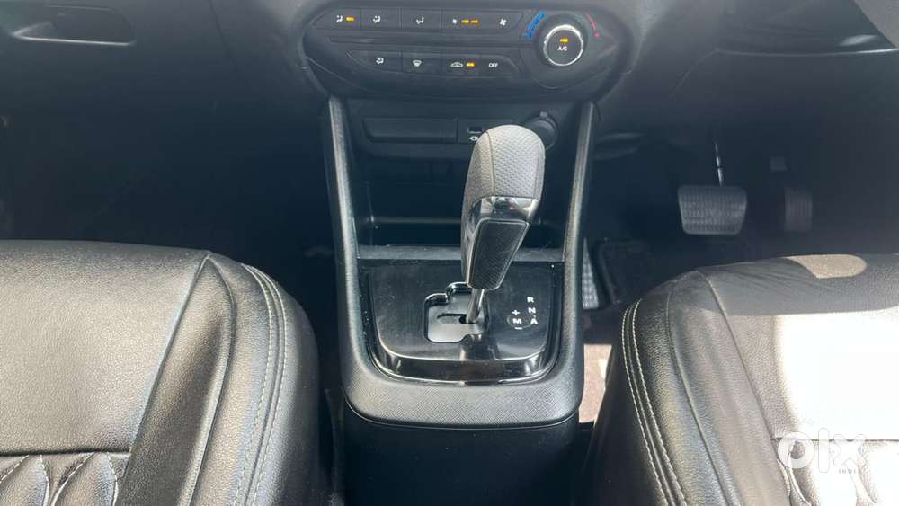 Tata Punch Accomplished Amt, 2023, Petrol