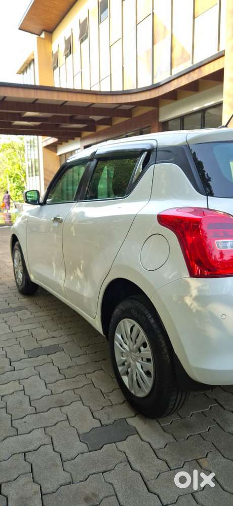 Maruti Suzuki Swift Amt Vxi, 2019, Petrol