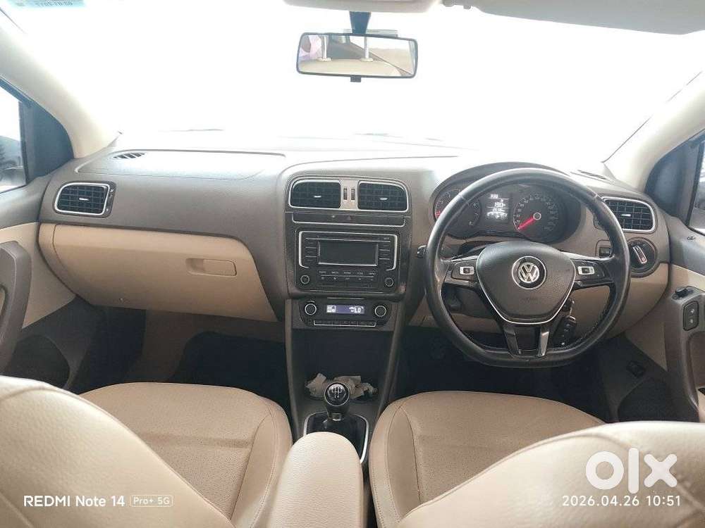 Volkswagen Vento 2010-2013 Petrol Highline, 2015, Petrol