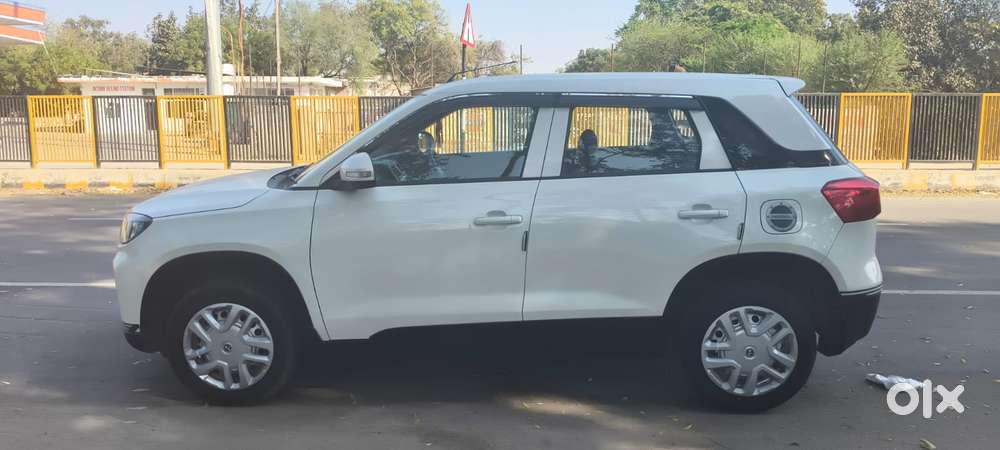 Maruti Suzuki Brezza 1.5 Lxi Smart Hybrid, 2021, Petrol