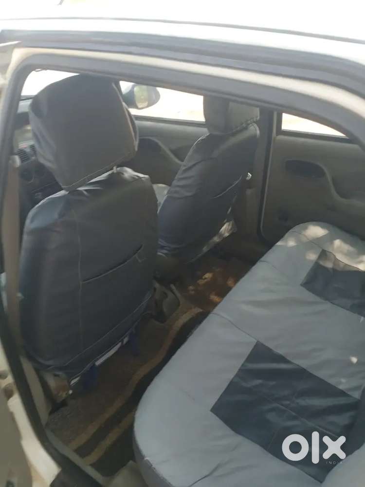 Tata Indigo Ecs 2012 Diesel 20 Km Se Upper Average.