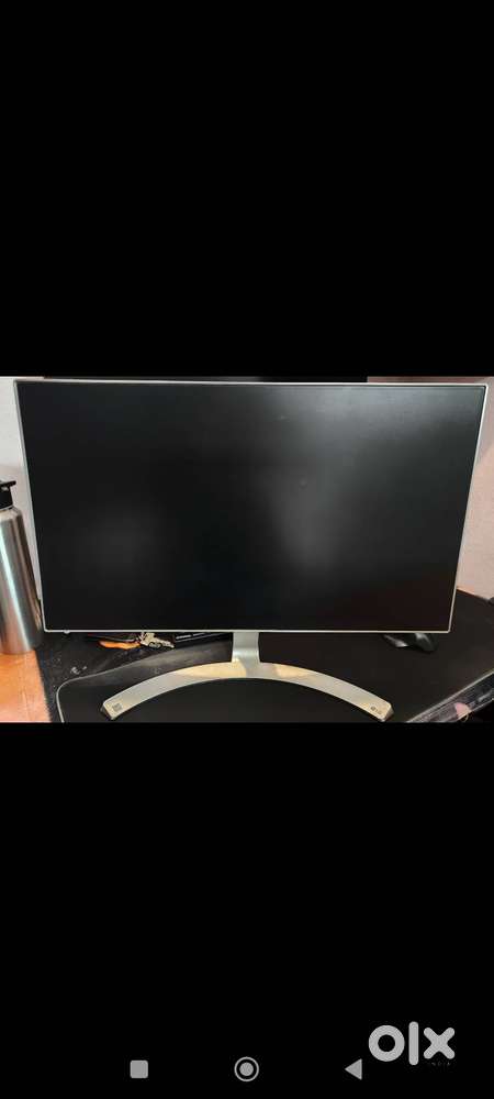 LG 24-inch FHD IPS Monitor (24MP88HV)–Borderless–Excellent Condition ...