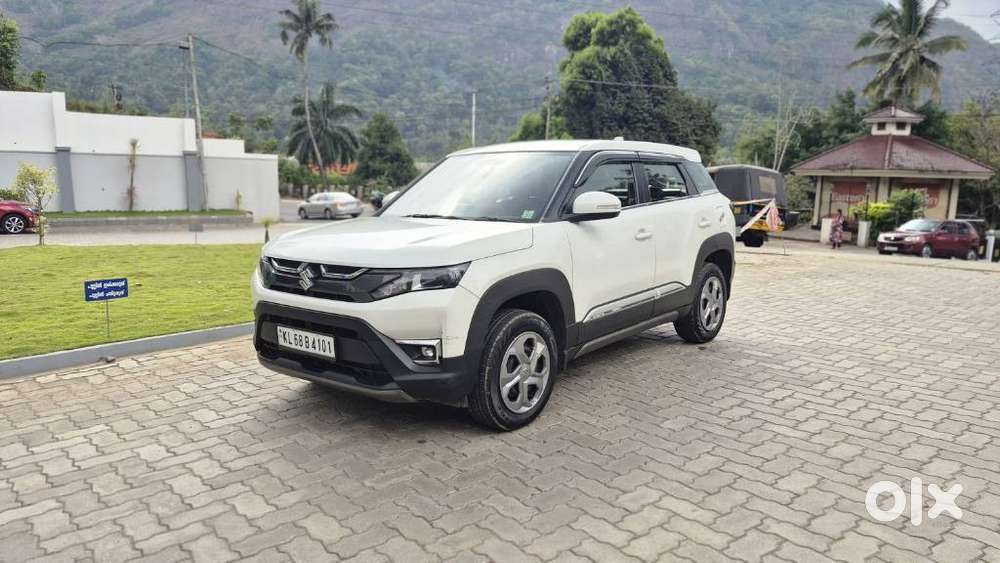 Maruti Suzuki Brezza 1.5 Vxi Smart Hybrid, 2022, Petrol