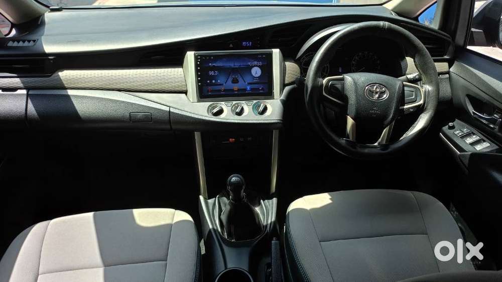 Toyota Innova Crysta 2.4 G Mt, 2016, Diesel