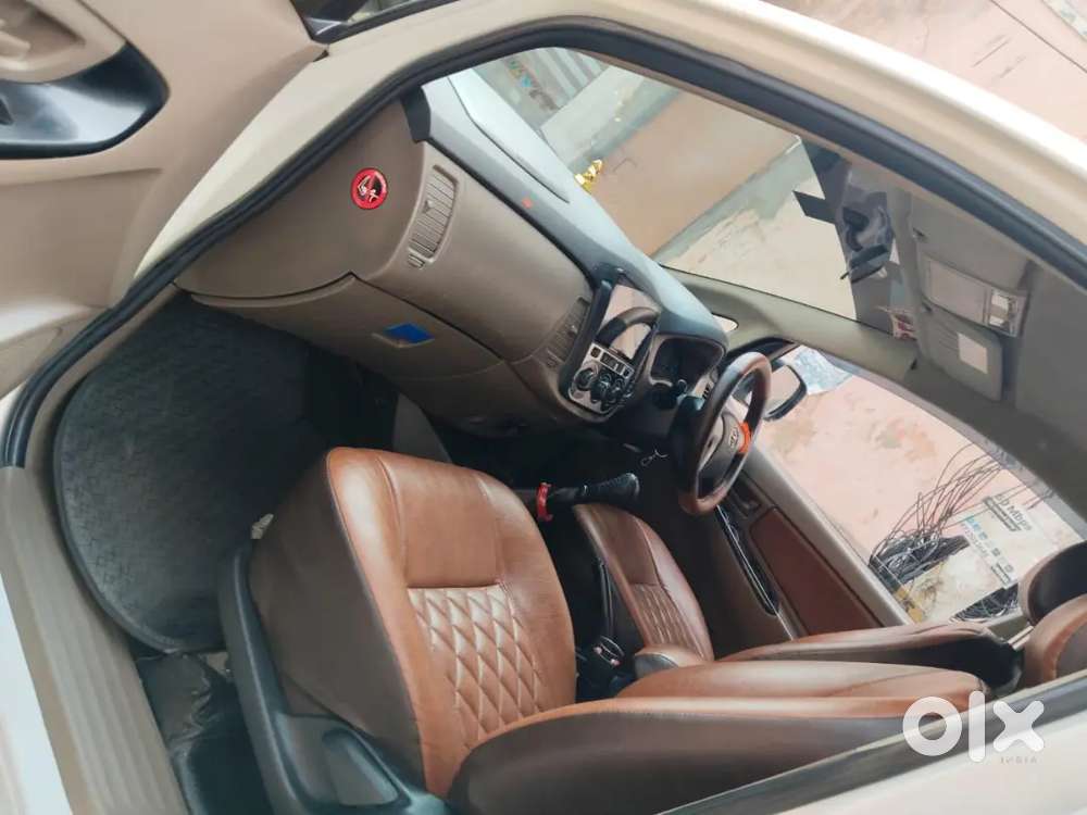 Toyota Innova 2016 Diesel Well Maintained