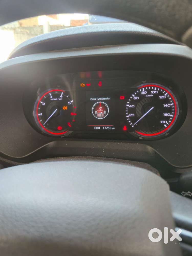 Mahindra Thar Roxx 2025