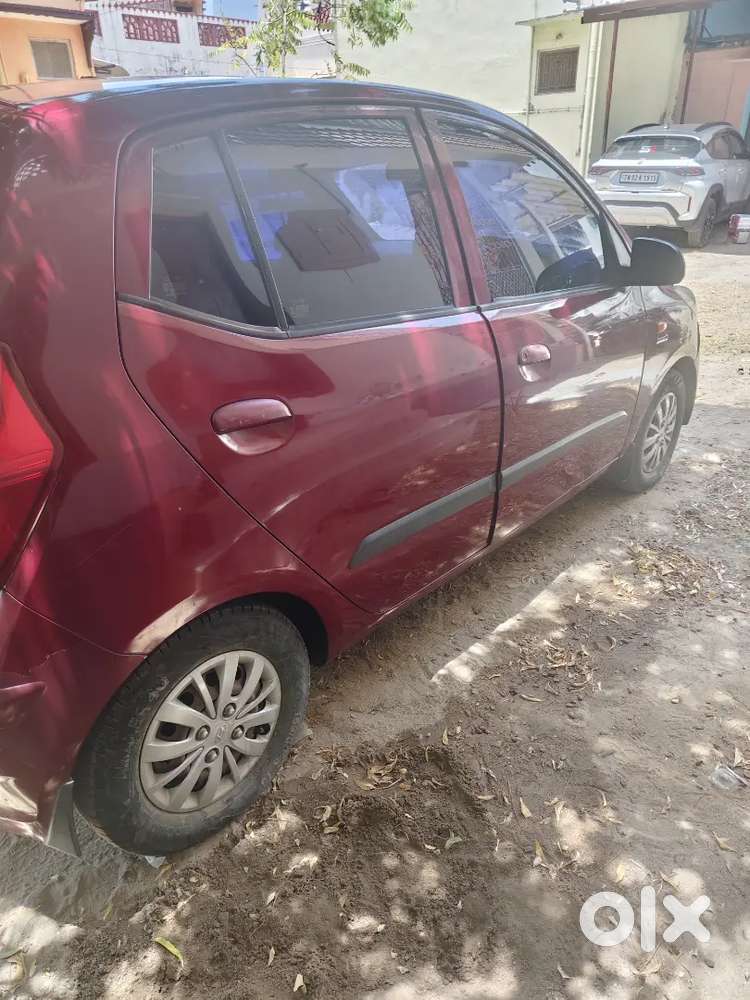 Hyundai I10 Sportz Petrol 2015