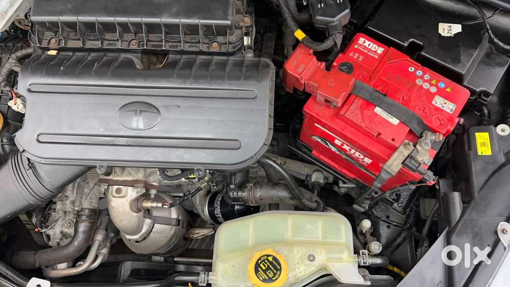 Tata Tiago 1.2 Revotron Xt Option, 2024, Petrol
